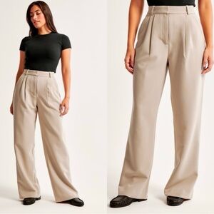 Abercrombie & Fitch Wide-Leg High-Rise Trousers in Light Taupe